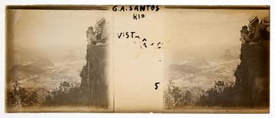 Vista do Rio de Janeiro; destaque para o morro do Pão de Açúcar