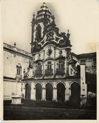 Igreja no bairro de Madalena