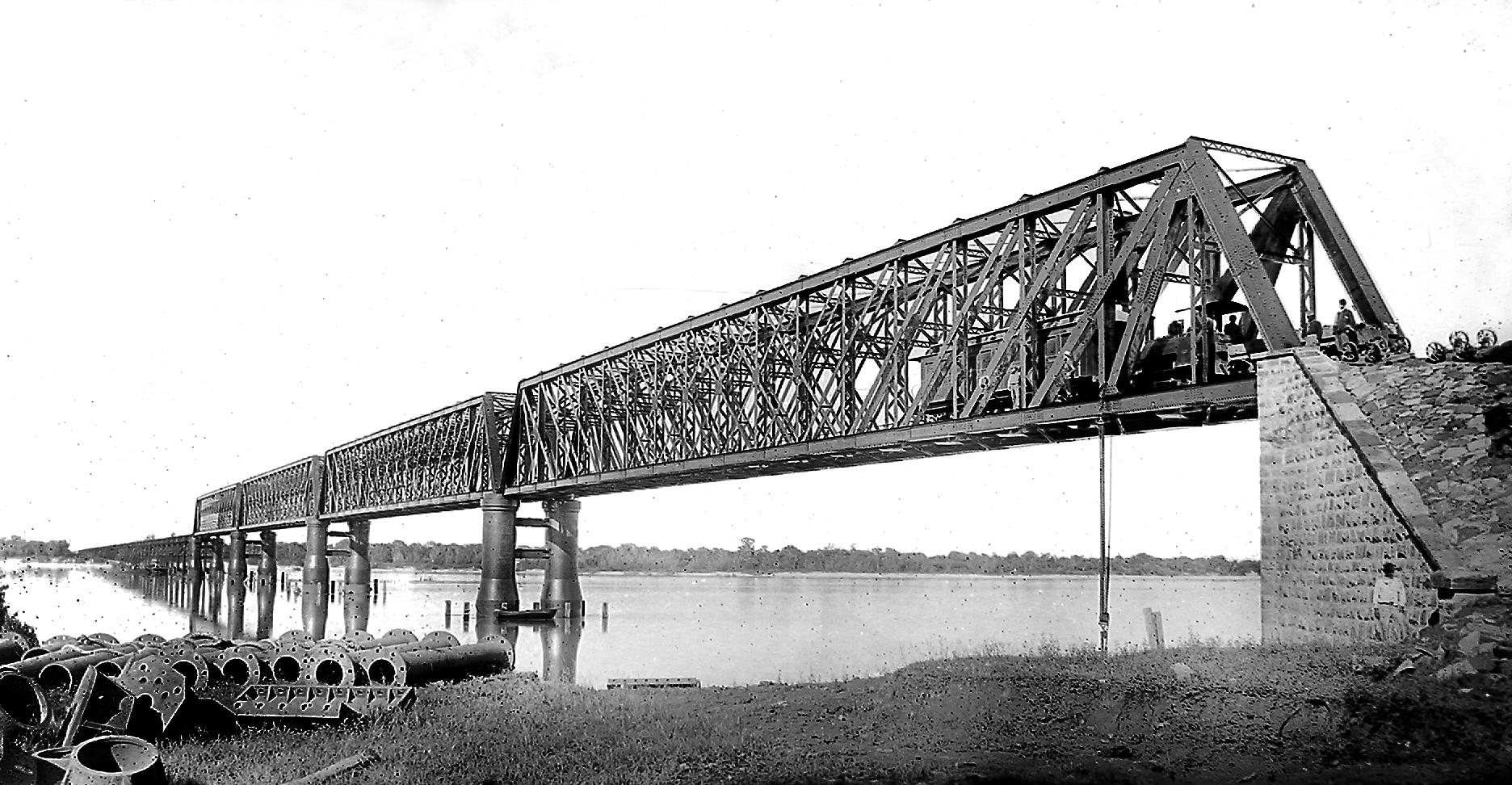 The Brazil Great Southern Railway Co, Ponte sobre o Rio Ibiquí