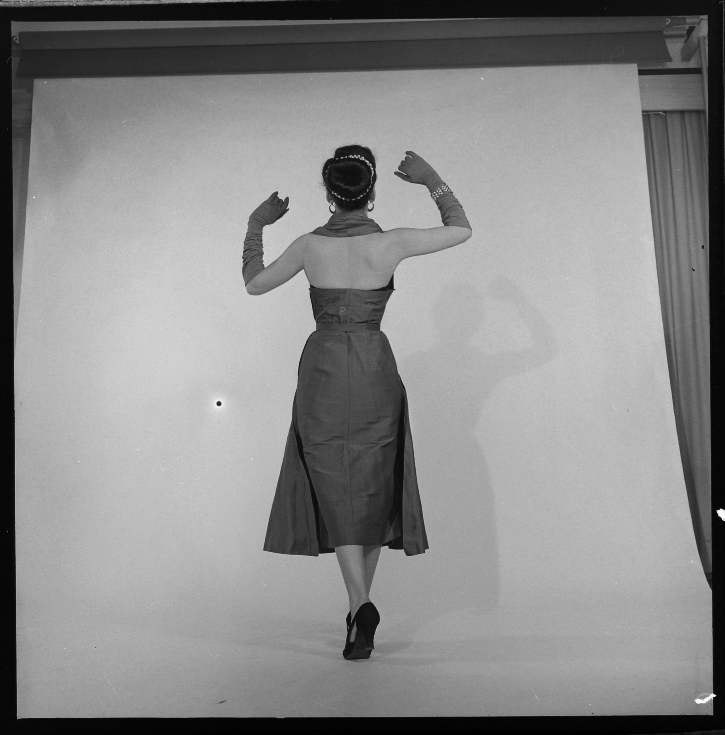 Making of da campanha publicitária da agência J. Walter Thompson para Modess