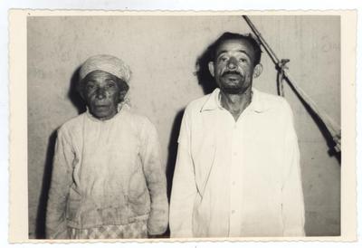 João Batista e seguidora