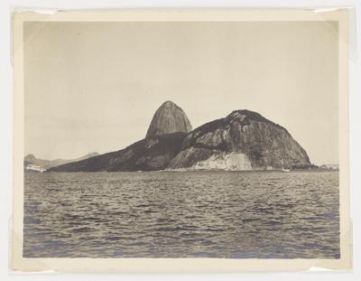 Vista do Pão de Açúcar a partir da enseada de Botafogo