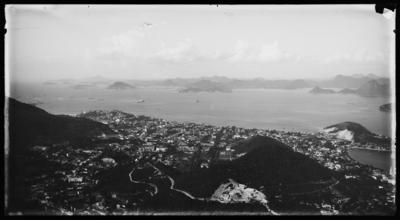 Vista dos bairros de Botafogo, Flamengo e Glória; a partir do Mirante Dona Marta