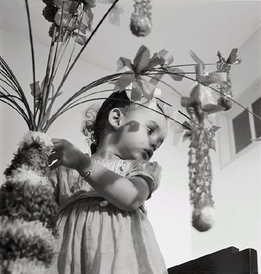 Zenaide, filha de José Medeiros, em seu aniversário de 2 anos