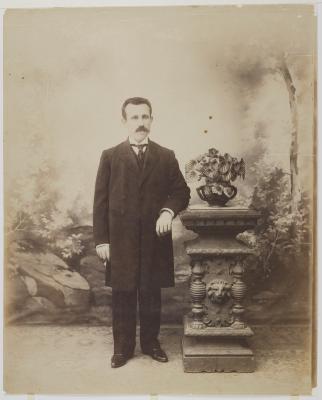 Autorretrato de Vincenzo Pastore
