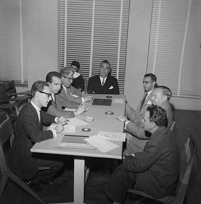 Escola Superior de Propaganda de São Paulo - reunião