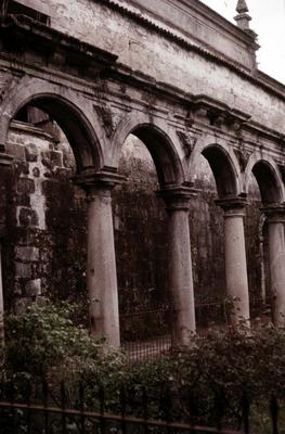 Mosteiro de Santo André de Rendufe - claustro