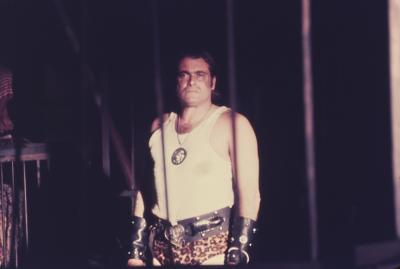 Cena do filme "O Profeta da Fome" de Maurice Capovilla.