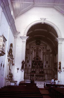 Igreja Matriz de Nossa Senhora da Conceição - nave e capela-mor
