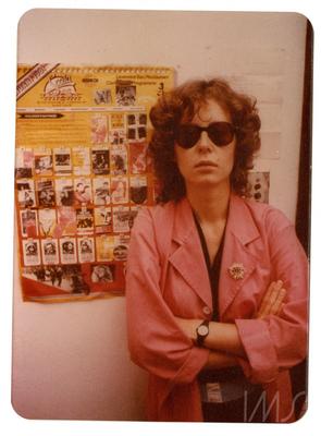 [Lançamento de A teus pés]