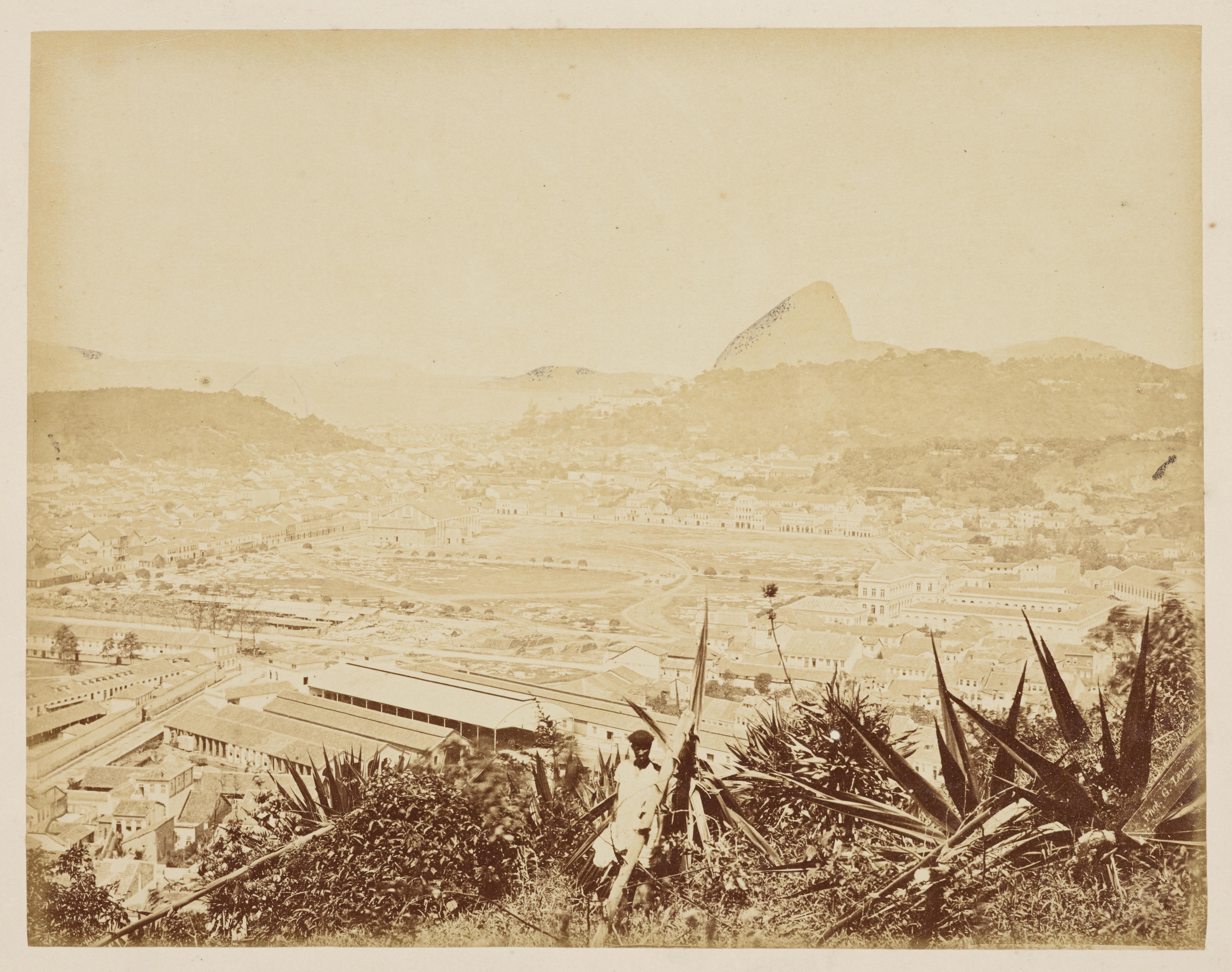 Tomada do Morro do Livramento em direção ao Campo de Santana
