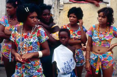 Série Bahia Antiga e Nova - Foliões de bloco carnavalesco