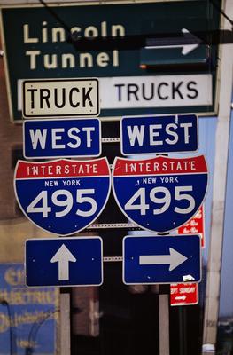 Flagrante de rua - placas, letreiros e cartazes