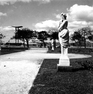 Panoramas, Praça Paris