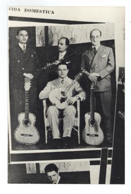 Rogério Guimarães e grupo (reprodução de periódico)