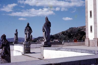 Estátuas dos 12 profetas