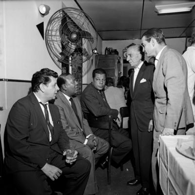 Comemoração do aniversário de 18 anos de fundação da Sociedade Brasileira de Autores, Compositores e Escritores de Música (SBACEM)