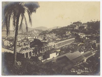 Aqueduto da Carioca (Arcos da Lapa), a partir do Morro de Santo Antônio