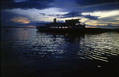 Série Amazonas - Embarcação