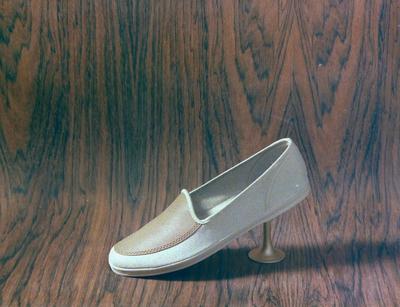 Campanha publicitária da agência J. Walter Thompson para Alpagartas - calçados Boliche