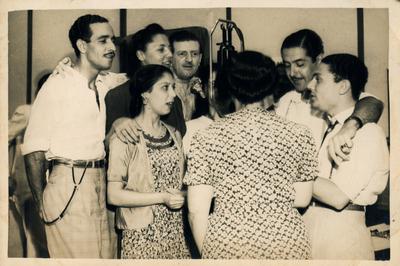 Gilberto Alves ao microfone