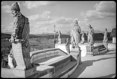 Vista dos profetas, adro do santuário do Senhor Bom Jesus de Matosinhos