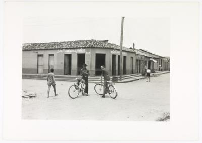 Marabá, viagem de pesquisa para Iracema. Cartões fotográficos que fez para vender
