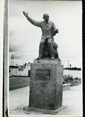 Estátua de Catullo da Paixão Cearense
