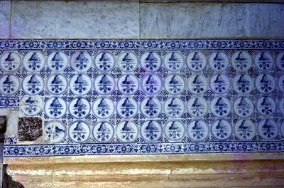 Casa do Barão de Vassouras - barra de azulejos da varanda