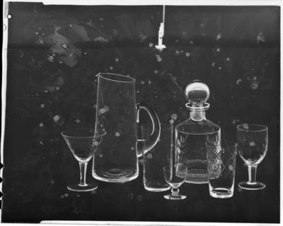 Campanha publicitária para produtos de vidro da Nadir Figueiredo