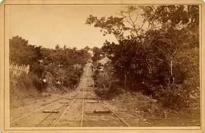 Linha do bonde para o Farol da Barra