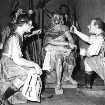 Via Crucis, Passos da Paixão, esculturas de Aleijadinho, Cristo no Passo da Coroação de Espinhos