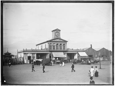 Estação das barcas na Praça XV de Novembro