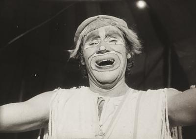 Fotograma do filme "O Profeta da Fome", de Maurice Capovilla