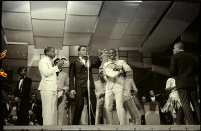 Jair Rodrigues e Os Originais do Samba - I Bienal do Samba