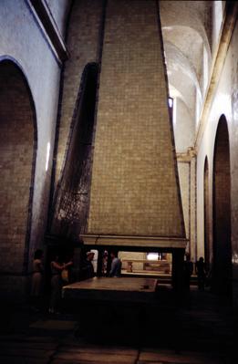 Mosteiro de Alcobaça - chaminé da cozinha nova