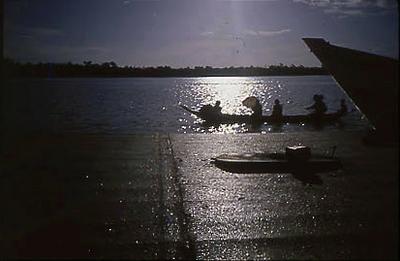 Série Amazonas - Embarcação