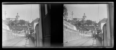 Rua Almirante Alexandrino; trilhos do bonde