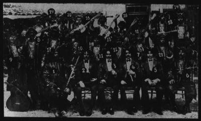 Ameno Resedá - Orquestra e comissão de frente