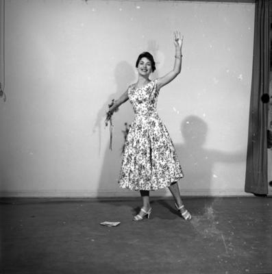 Campanha publicitária - modelo não identificada