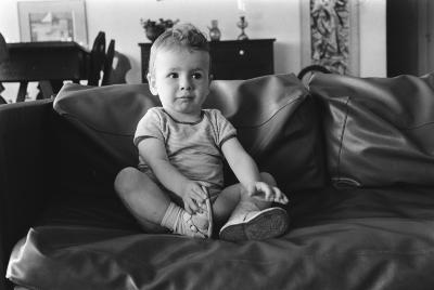 Pedro Orthof, filho de Sylvia Orthof. Família e amigos de Jorge Bodanzky