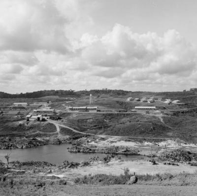 Cachoeira do Paredão, campo de obras da hidrelétrica Coaracy Nunes